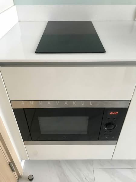 Hyde Sukhumvit 11, Bangkok, 11 Soi Sukhumvit 11, Khlongtoei Nua, Watthana, Bangkok, 1 Bedroom, 32 sqm, Condo For Rent, by Vichai  Annavakulthorn, 500270596 - DDproperty.com