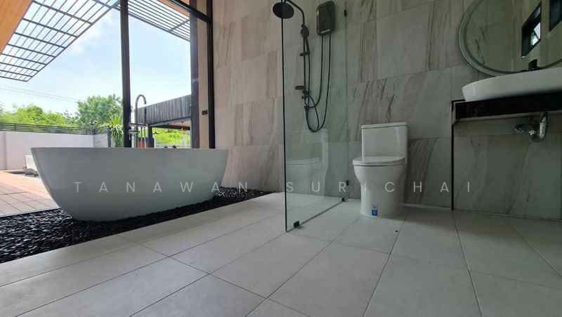 4-BR House, Chon Buri (Pattaya), Na Kloe, Bang Lamung (Pattaya), Chon Buri (Pattaya), 4 Bedrooms, 321 sqm, Single Detached House For Sale, by Tanawan Surichai, 500270612 - DDproperty.com