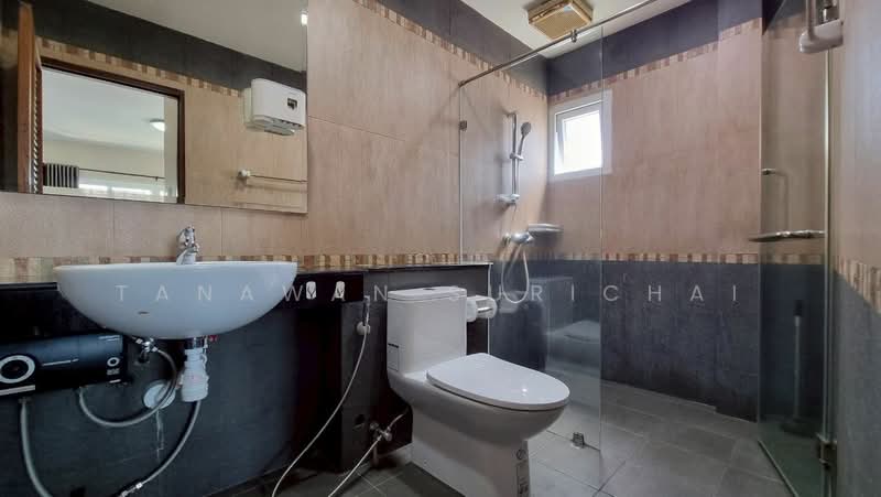 5-BR House, Chon Buri (Pattaya), Nong Pru, Bang Lamung (Pattaya), Chon Buri (Pattaya), 5 Bedrooms, 672 sqm, Single Detached House For Sale, by Tanawan Surichai, 500270645 - DDproperty.com