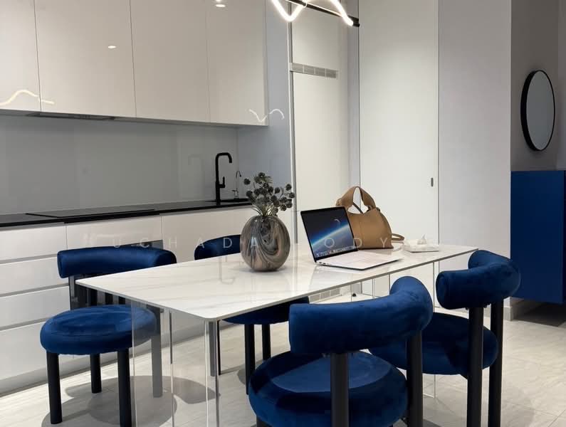 Tait Sathorn 12, Bangkok, Soi Sathorn 12, Sathorn Road, Silom, Bang Rak, Bangkok, 1 Bedroom, 68 sqm, Condo For Sale, by Suchada Yodyiem, 500270646 - DDproperty.com