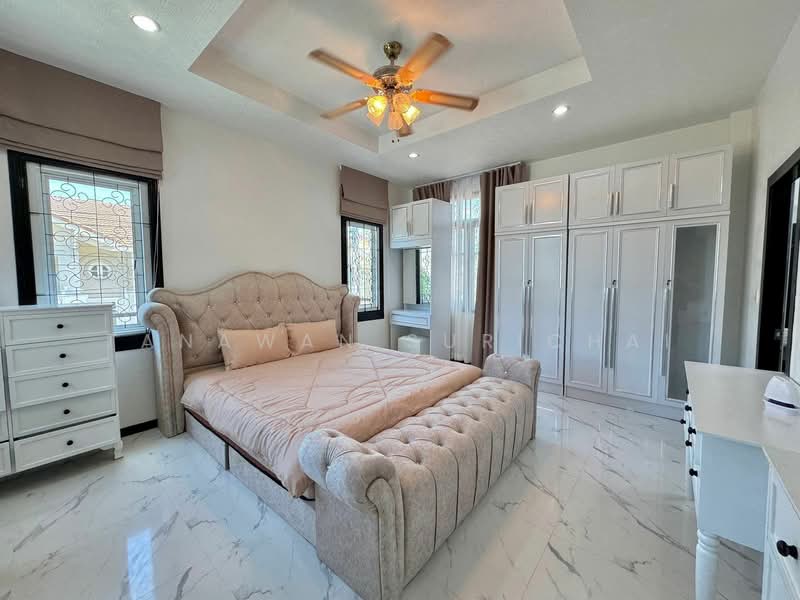 5-BR House, Chon Buri (Pattaya), Nong Pru, Bang Lamung (Pattaya), Chon Buri (Pattaya), 5 Bedrooms, 180 sqm, Single Detached House For Sale, by Tanawan Surichai, 500270659 - DDproperty.com