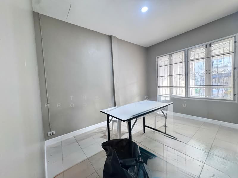 ปาริชาติ 345 บางคูวัด, Pathum Thani, Bang Khu Wat, Muang Pathum Thani, Pathum Thani, 3 Bedrooms, 100 sqm, Townhouse For Sale, by The Best Property รัตน์, 500270675 - DDproperty.com