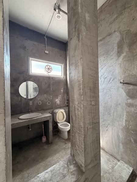 Home Office, 220sqm, Rama 9, RCA Area, Bangkok, Huai Khwang, Huai Khwang, Bangkok, 5 Bedrooms, 220 sqm, Townhouse For Rent, by Thiti Boonchurn, 500270714 - DDproperty.com