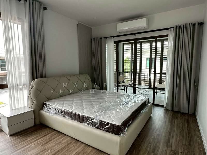 Burasiri Krungthep Kreetha, Bangkok, 95 Soi Pracha Ruam Chai, Hua Mak, Bang Kapi, Bangkok, 4 Bedrooms, 238 sqm, Single Detached House For Rent, by Manapong Phromphitak, 500270727 - DDproperty.com