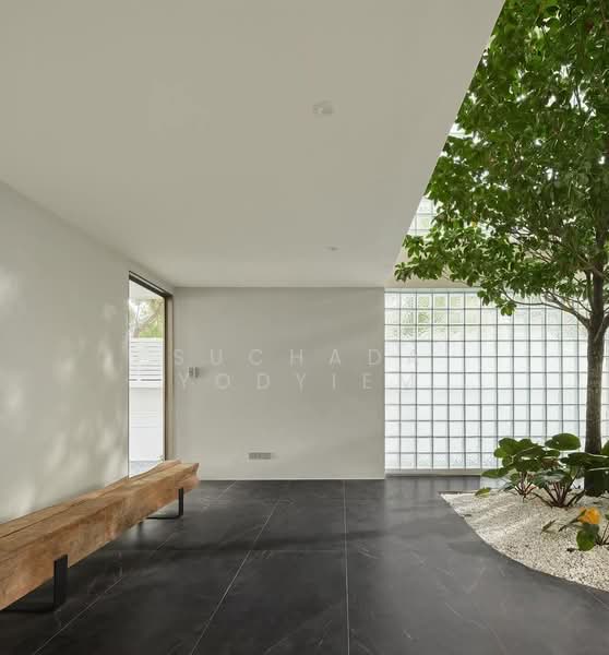 2-BR Semi-detached House, Bangkok, Chan Kasem, Chatuchak, Bangkok, 2 Bedrooms, 500 sqm, Semi-Detached House (Twin House) For Sale, by Suchada Yodyiem, 500270765 - DDproperty.com