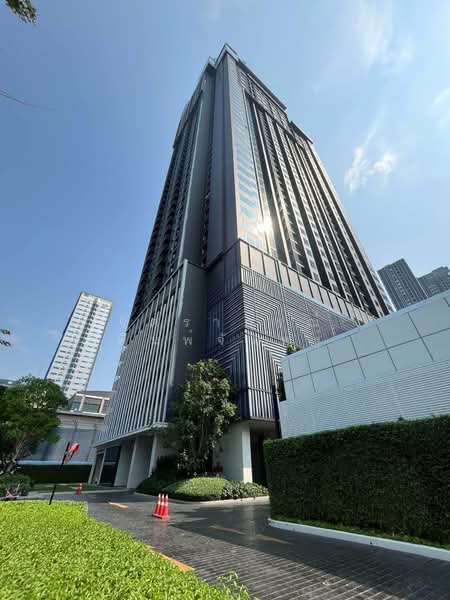 Life Phahon-Ladprao, Bangkok, 996 Phahonyothin Road, Jom Phon, Chatuchak, Bangkok, 1 Bedroom, 35 sqm, Condo For Rent, by จิตราภรณ์ พิมพ์จันทร์, 500270772 - DDproperty.com
