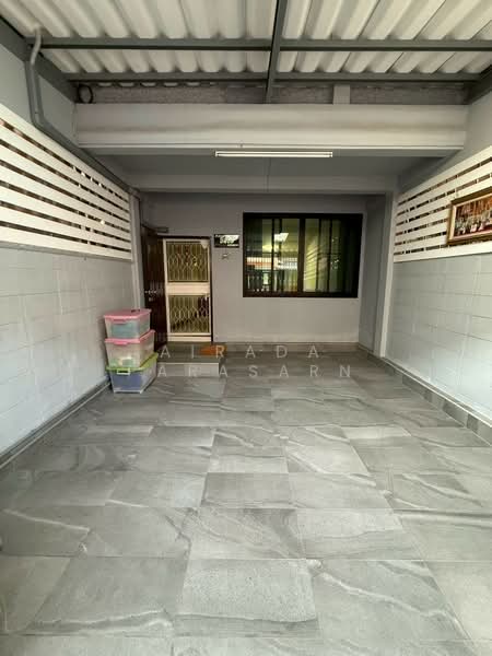 แกรนด์วิลเลจ ลาดพร้าว 80/3, Bangkok, Wang Thonglang, Wang Thonglang, Bangkok, 2 Bedrooms, 120 sqm, Single Detached House For Rent, by Airada Parasarn, 500270787 - DDproperty.com