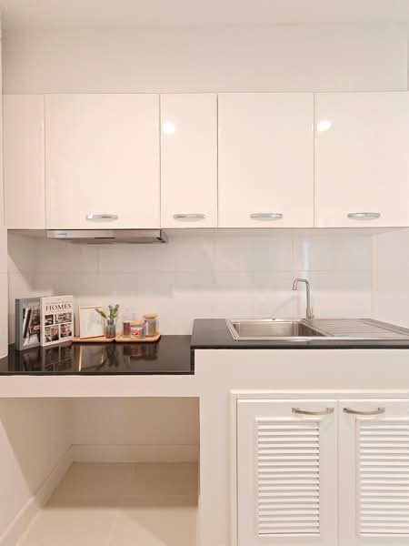 Centro Srinakarin-Bangna, Bangkok, Chaloem Phrakiat Rama 9 Road, Nong Bon, Prawet, Bangkok, 4 Bedrooms, 185 sqm, Single Detached House For Sale, by Nutty Property, 500270794 - DDproperty.com