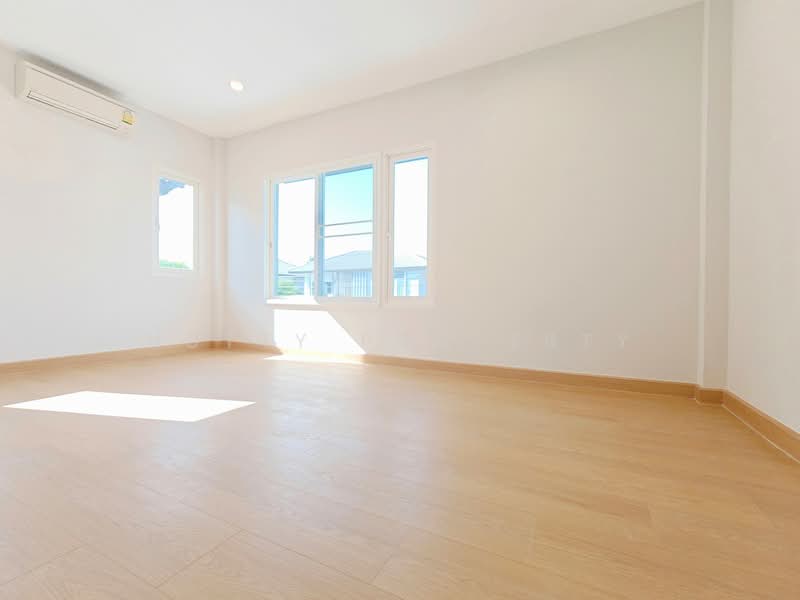 Centro Srinakarin-Bangna, Bangkok, Chaloem Phrakiat Rama 9 Road, Nong Bon, Prawet, Bangkok, 4 Bedrooms, 185 sqm, Single Detached House For Sale, by Nutty Property, 500270794 - DDproperty.com