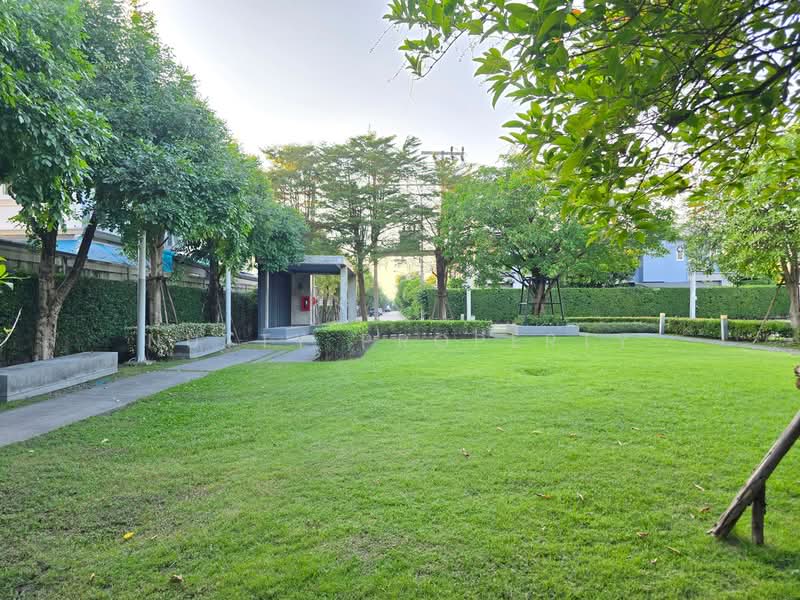 Centro Srinakarin-Bangna, Bangkok, Chaloem Phrakiat Rama 9 Road, Nong Bon, Prawet, Bangkok, 4 Bedrooms, 185 sqm, Single Detached House For Sale, by Nutty Property, 500270794 - DDproperty.com