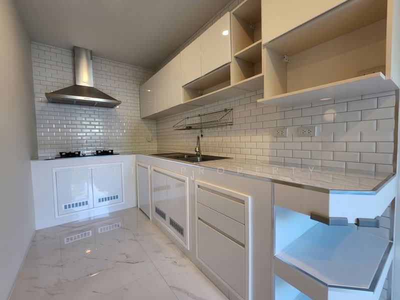 The City Pattanakarn, Bangkok, On Nut Road, Prawet, Prawet, Bangkok, 4 Bedrooms, 200 sqm, Single Detached House For Rent, by Nutty Property, 500270797 - DDproperty.com