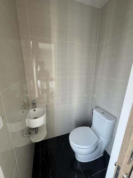 Centre Point Residence Phromphong, Bangkok, Soi Sukhumvit 39, Khlong Tan Nua, Watthana, Bangkok, 1 Bedroom, 26 sqm, Condo For Sale, by Chomratkamol Soontorntarawong (Gor), 500270812 - DDproperty.com