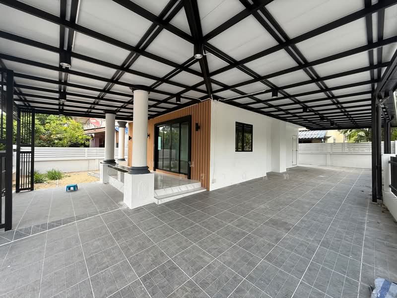 Kanda Classic Ville Phetkasem 81, Bangkok, Soi Phetkasem 81, Nong Kham, Nong Khaem, Bangkok, 4 Bedrooms, 200 sqm, Single Detached House For Sale, by พเนตร มหามิตรานนท์, 500270820 - DDproperty.com