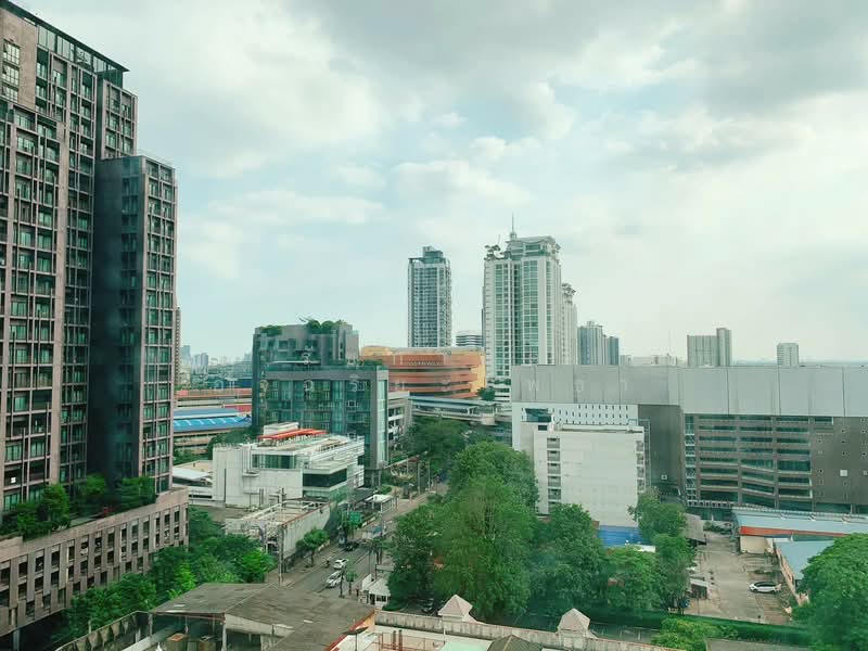 Rhythm Ekkamai, Bangkok, 11 Soi Sukhumvit 63, Khlongtoei Nua, Watthana, Bangkok, 1 Bedroom, 35 sqm, Condo For Rent, by รัชกานต์ อัจฉริยะโพธา, 500270822 - DDproperty.com