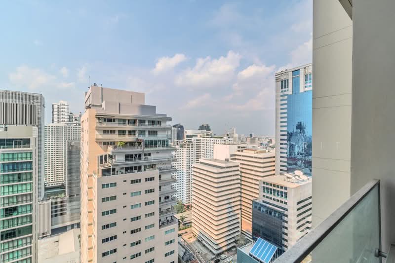 The Esse Asoke, Bangkok, 333 Soi Sukhumvit 21, Sukhumvit Road, Khlongtoei Nua, Watthana, Bangkok, 1 Bedroom, 47 sqm, Condo For Rent, by Juthamas Ruangrit ( YingMild), 500270839 - DDproperty.com