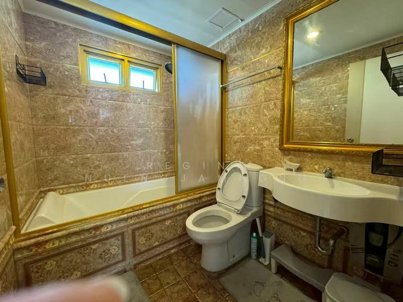 Lumpini Seaview Jomtien, Chon Buri (Pattaya), Jomtien Saisong Road, Nong Pru, Bang Lamung (Pattaya), Chon Buri (Pattaya), 2 Bedrooms, 71 sqm, Condo For Sale, by Regina Nuengjamnong, 500270851 - DDproperty.com