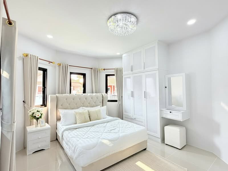 Detached House for Sale North Pattaya Near Sukhumvit, Chon Buri (Pattaya), Bang Lamung, Bang Lamung (Pattaya), Chon Buri (Pattaya), 3 Bedrooms, 238 sqm, Single Detached House For Sale, by PLC real estate, 500270871 - DDproperty.com