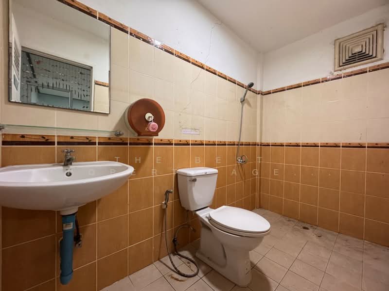 ซื่อตรง 28, Bangkok, Khlong Kum, Bueng Kum, Bangkok, 4 Bedrooms, 150 sqm, Townhouse For Sale, by The Best Property Agent วรรณ, 500270890 - DDproperty.com