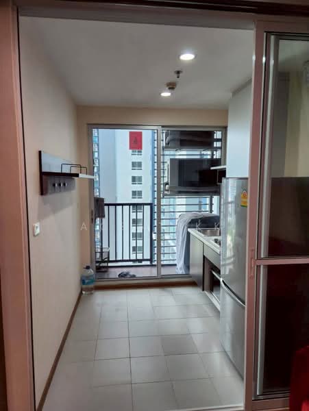 The Base Sukhumvit 77, Bangkok, 289 Sukhumvit 77 Road, Phra Kanong Nua, Watthana, Bangkok, 1 Bedroom, 30 sqm, Condo For Rent, by Agentbkk, 500270896 - DDproperty.com