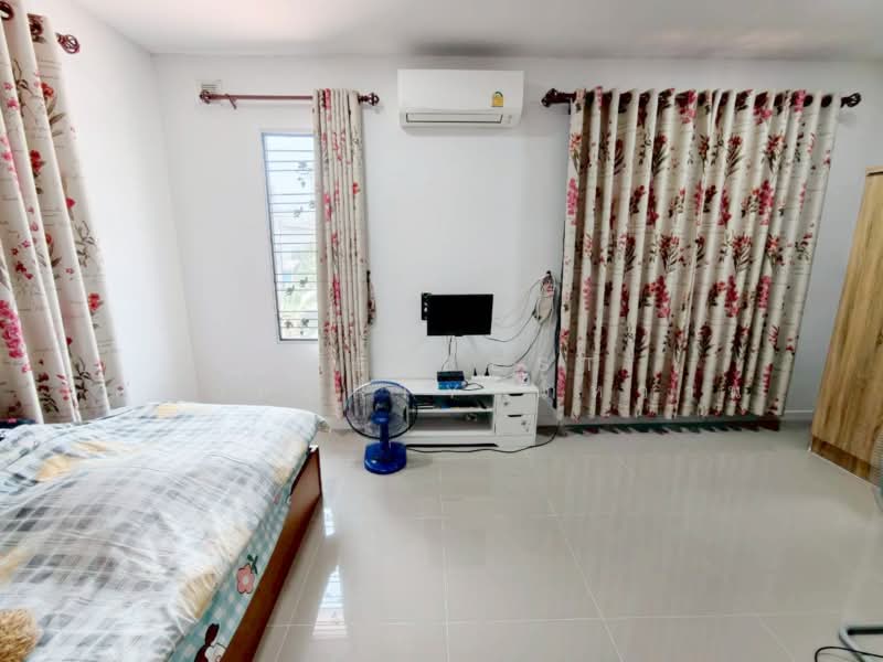 For Sale - Baan Pruksa 114/2 Thaparak-Muangmai, Samut Prakan