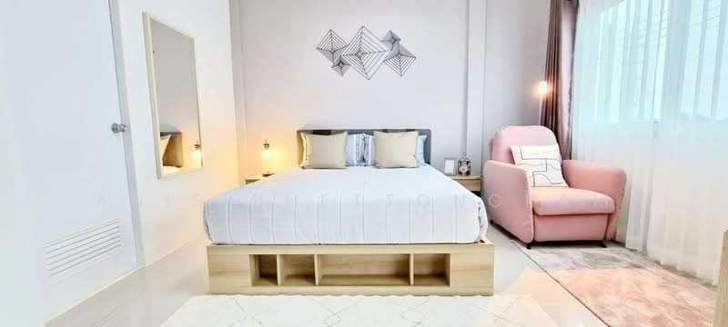 For Sale! Townhome 2-story house in Pattaya, Chon Buri (Pattaya), Ta Khian Tia, Bang Lamung (Pattaya), Chon Buri (Pattaya), 3 Bedrooms, 81 sqm, Townhouse For Sale, by Anis Phettongkam, 500270908 - DDproperty.com