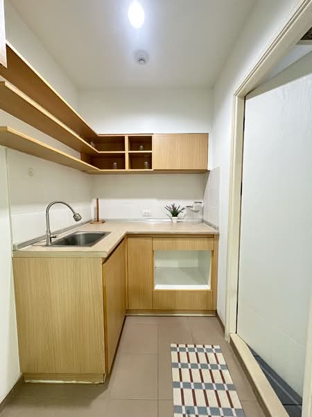Lumpini Place Srinakarin-Huamak Station, Bangkok, Srinakarin Road, Suan Luang, Suan Luang, Bangkok, 1 Bedroom, 33 sqm, Condo For Rent, by Living Condo, 500270909 - DDproperty.com