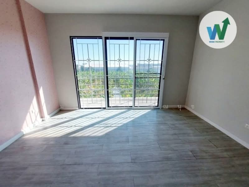 Wayra Biznet Romklao-Suvarnabhumi : เวร่า บิสเน็ท ร่มเกล้า-สุวรรณภูมิ, กรุงเทพ, 18-1 ถนนร่มเกล้า, คลองสามประเวศ, ลาดกระบัง, กรุงเทพ, 215 ตร.ม., ทาวน์เฮ้าส์ ขาย, โดย สุมนทา กรรณนุช, 500270934 - DDproperty.com