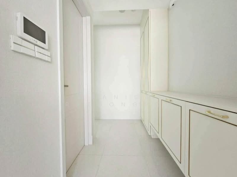 Nantawan Pinklao-Kanchana, Bangkok, 99 Asawaphichet Road, Bang Ra Mat, Taling Chan, Bangkok, 4 Bedrooms, 304 sqm, Single Detached House For Rent, by Pranisa Jirathongpoon, 500270941 - DDproperty.com