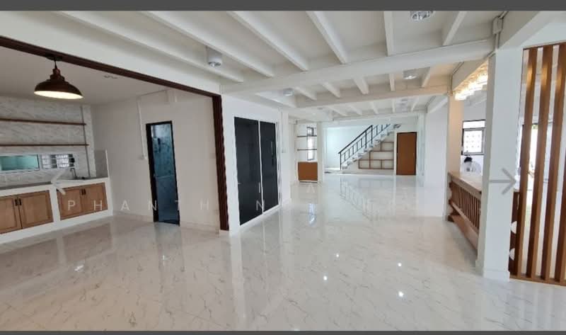 Home office rental, 2-storey detached house, Chokchai 4 near MRT Ladprao, Bangkok, Lat Phrao, Lat Phrao, Bangkok, , 400 sqm, Office Space For Rent, by Tida phanthonglarptawee, 500270956 - DDproperty.com