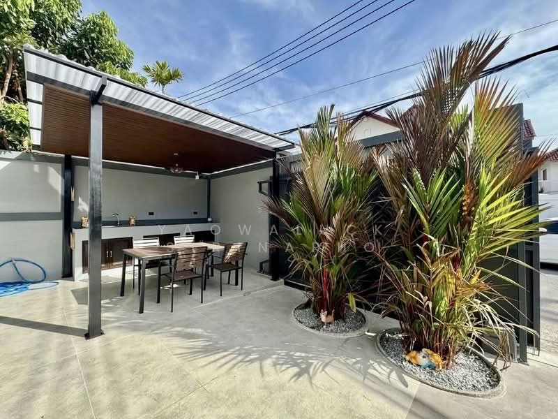 Country club Villa village, Chon Buri (Pattaya), Nong Pru, Bang Lamung (Pattaya), Chon Buri (Pattaya), 5 Bedrooms, 280 sqm, Villa For Sale, by Yaowaluck Sirinapho, 500270970 - DDproperty.com
