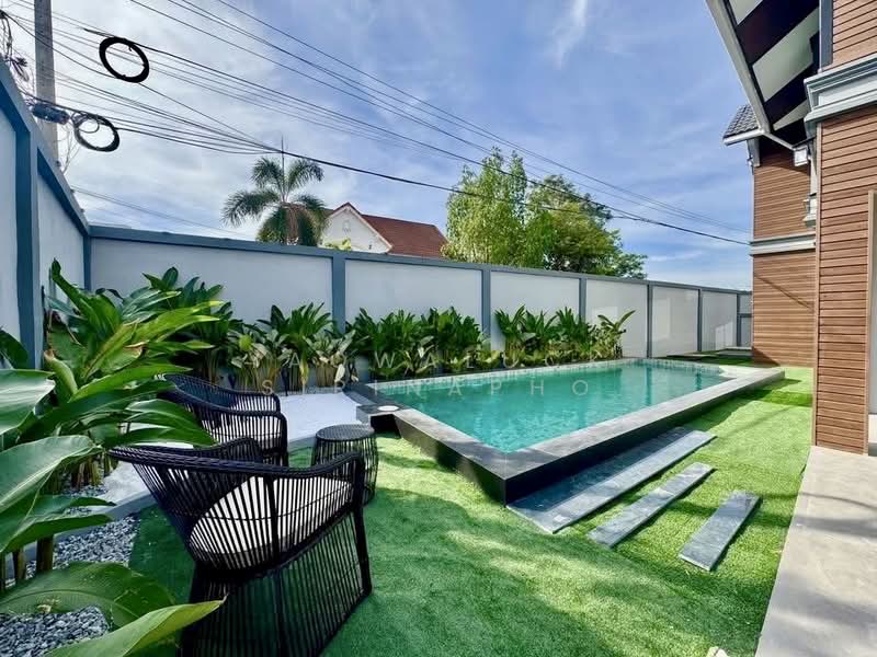 Country club Villa village, Chon Buri (Pattaya), Nong Pru, Bang Lamung (Pattaya), Chon Buri (Pattaya), 5 Bedrooms, 280 sqm, Villa For Sale, by Yaowaluck Sirinapho, 500270970 - DDproperty.com