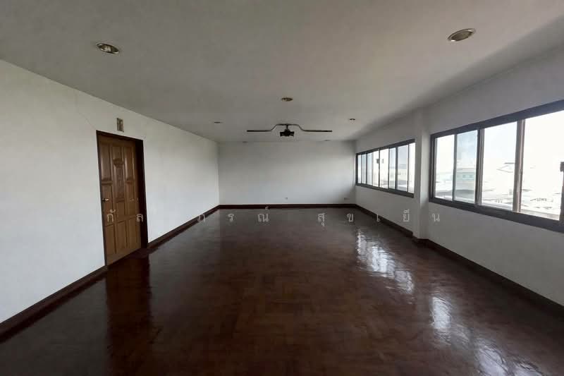 ที่ดินพร้อมสิ่งปลูกสร้าง ซอยเพชรเกษม 41, Bangkok, Bang Khae, Bang Khae, Bangkok, , 1,000 sqm, Warehouse/Factory For Sale, by กัลฑภรณ์ สุขเย็น, 500270974 - DDproperty.com