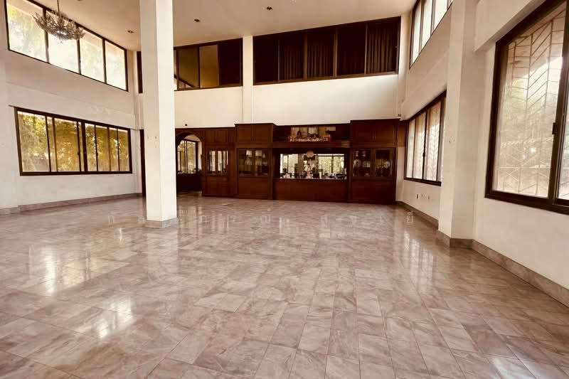 ที่ดินพร้อมสิ่งปลูกสร้าง ซอยเพชรเกษม 41, กรุงเทพ, บางแค, บางแค, กรุงเทพ, 1,000 ตร.ม., โกดัง-โรงงาน ขาย, โดย กัลฑภรณ์ สุขเย็น, 500270974 - DDproperty.com