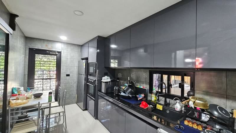 Pruksa126 Thepharak-kingkaew, Samut Prakan, Soi Khlong Arsia Khlong Kanya, Bangphli Yai, Bang Plee, Samut Prakan, 3 Bedrooms, 100 sqm, Townhouse For Sale, by The Best Property แนน, 500270976 - DDproperty.com