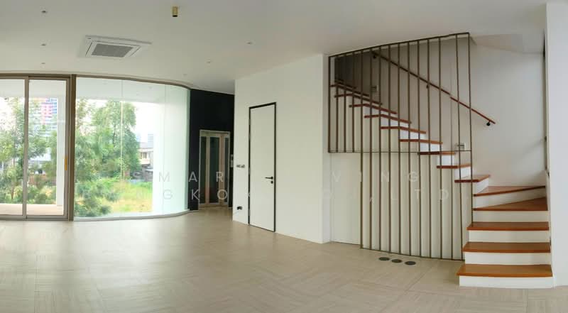 LUXE 35 Ratchada-Ladprao, Bangkok, Soi Lat Phrao 35, Lat Phrao Road, Chan Kasem, Chatuchak, Bangkok, 4 Bedrooms, 400 sqm, Townhouse For Sale, by Smart Living Bangkok Co.,Ltd., 500270995 - DDproperty.com