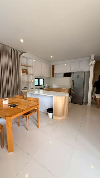 Saransiri Srivaree 2, Samut Prakan, Srisa Chorakhe Noi, Bang Sao Thong, Samut Prakan, 4 Bedrooms, 240 sqm, Single Detached House For Rent, by Praeploy Rattanapornnapapatch, 500271035 - DDproperty.com