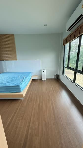 Saransiri Srivaree 2, Samut Prakan, Srisa Chorakhe Noi, Bang Sao Thong, Samut Prakan, 4 Bedrooms, 240 sqm, Single Detached House For Rent, by Praeploy Rattanapornnapapatch, 500271035 - DDproperty.com