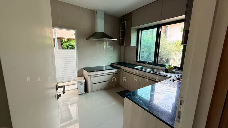 Saransiri Srivaree 2, Samut Prakan, Srisa Chorakhe Noi, Bang Sao Thong, Samut Prakan, 4 Bedrooms, 240 sqm, Single Detached House For Rent, by Praeploy Rattanapornnapapatch, 500271035 - DDproperty.com