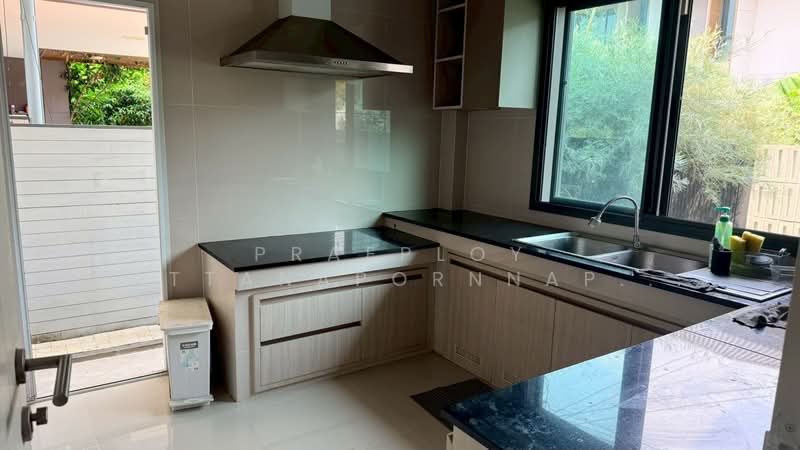 Saransiri Srivaree 2, Samut Prakan, Srisa Chorakhe Noi, Bang Sao Thong, Samut Prakan, 4 Bedrooms, 240 sqm, Single Detached House For Rent, by Praeploy Rattanapornnapapatch, 500271035 - DDproperty.com