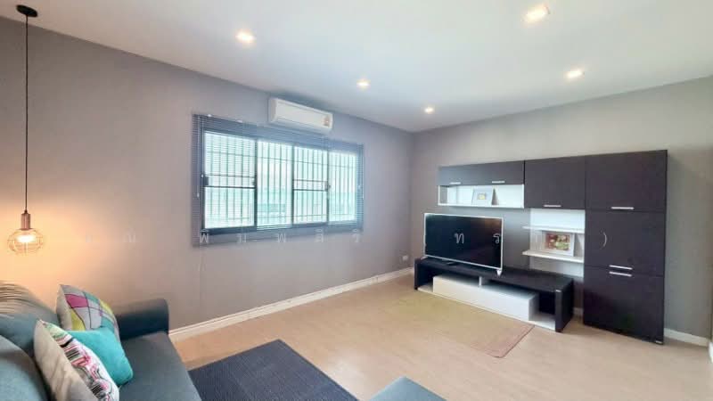 ทาวน์โฮม 3 ชั้น หมู่บ้าน พาทิโอ้ งามวงศ์วาน 47, Bangkok, งามวงศ์วาน, Thung Song Hong, Lak Si, Bangkok, 3 Bedrooms, 175 sqm, Townhouse For Sale, by คุณ พิมพ์สิริ (ทราย), 500271040 - DDproperty.com