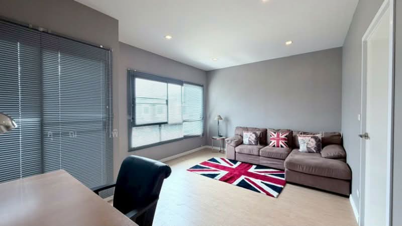 ทาวน์โฮม 3 ชั้น หมู่บ้าน พาทิโอ้ งามวงศ์วาน 47, กรุงเทพ, งามวงศ์วาน, ทุ่งสองห้อง, หลักสี่, กรุงเทพ, 175 ตร.ม., ทาวน์เฮ้าส์ ขาย, โดย คุณ พิมพ์สิริ (ทราย), 500271040 - DDproperty.com