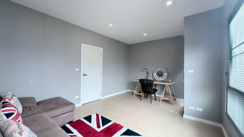 ทาวน์โฮม 3 ชั้น หมู่บ้าน พาทิโอ้ งามวงศ์วาน 47, Bangkok, งามวงศ์วาน, Thung Song Hong, Lak Si, Bangkok, 3 Bedrooms, 175 sqm, Townhouse For Sale, by คุณ พิมพ์สิริ (ทราย), 500271040 - DDproperty.com