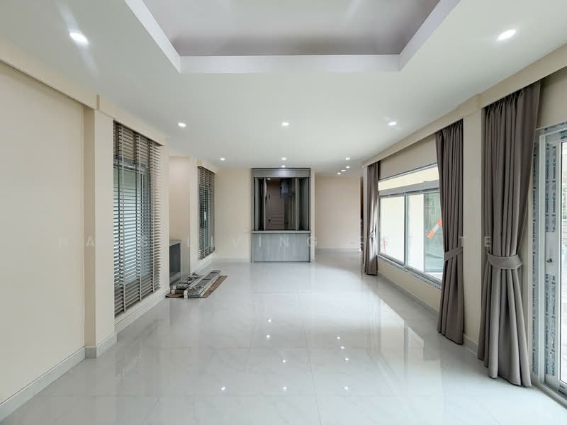 Noble Wana Pinklao, Bangkok, บรมราชชนนี, Sala Thammasop, Thawi Watthana, Bangkok, 3 Bedrooms, 170 sqm, Single Detached House For Sale, by Haus Living Estate, 500271043 - DDproperty.com