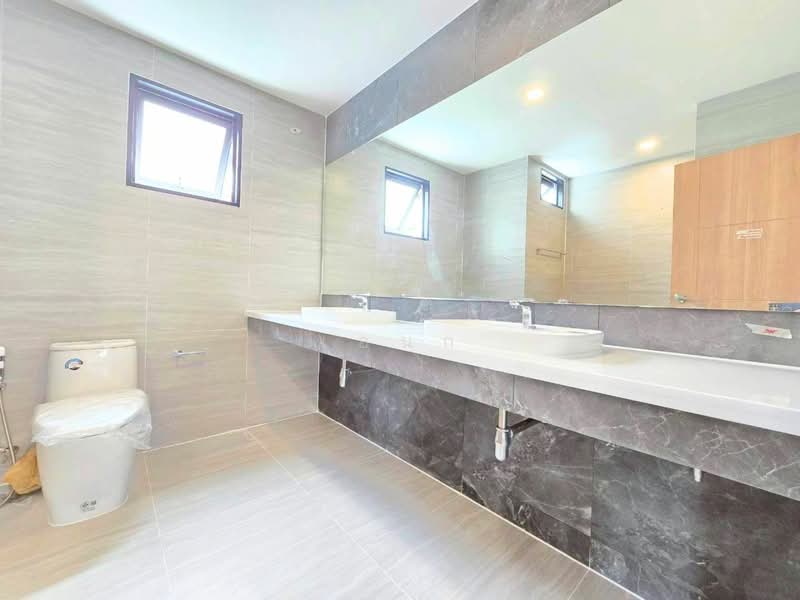 Ladawan Pinklao-Borommaratchachonnani, Bangkok, Borommaratchachonnani Road, Sala Thammasop, Thawi Watthana, Bangkok, 4 Bedrooms, 348 sqm, Single Detached House For Sale, by เอนก, 500271049 - DDproperty.com