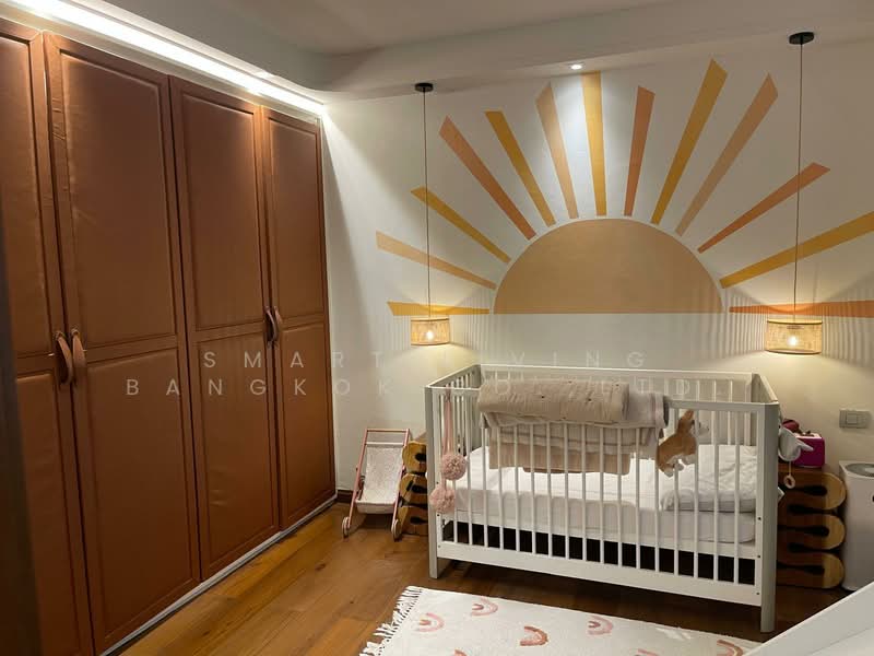 D.S. Tower 1 Sukhumvit 33, Bangkok, Soi Phrom Chit, Khlong Tan Nua, Watthana, Bangkok, 3 Bedrooms, 270 sqm, Condo For Rent, by Smart Living Bangkok Co.,Ltd., 500271059 - DDproperty.com