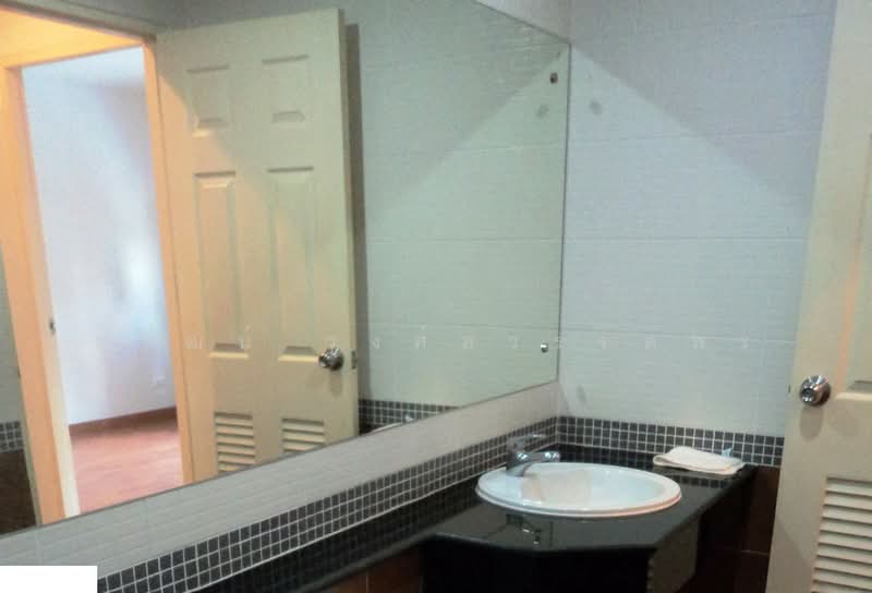 The Log @ Sukhumvit 101/1, Bangkok, 710 69 Sukhumvit Road 101/1, Bang Chak, Phra Khanong, Bangkok, 3 Bedrooms, 135 sqm, Townhouse For Sale, by Suwat Wongsawanporn, 500271072 - DDproperty.com