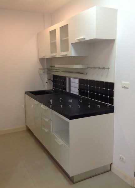 The Log @ Sukhumvit 101/1, Bangkok, 710 69 Sukhumvit Road 101/1, Bang Chak, Phra Khanong, Bangkok, 3 Bedrooms, 135 sqm, Townhouse For Sale, by Suwat Wongsawanporn, 500271072 - DDproperty.com