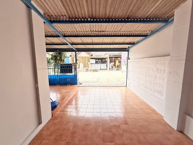 ทาวน์เฮ้าส์ศรีราชา ชลบุรี, Chon Buri (Pattaya), Nong - Kham, Si Racha, Chon Buri (Pattaya), 2 Bedrooms, 100 sqm, Townhouse For Sale, by The Best Property ตั๊กกี้, 500271074 - DDproperty.com