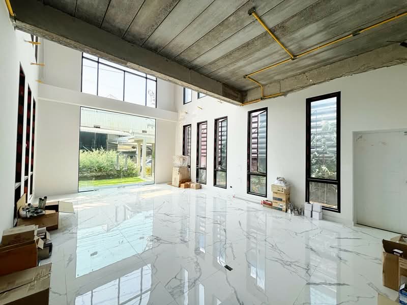 สำนักงาน โกดัง พร้อมที่พักอาศัย ซอยเปาอินทร์ 14 ต.คลองพระอุดม อ.ลาดหลุมแก้ว จ.ปทุมธานี, Pathum Thani, Khlong Phra Udom, Lat Lum Kaeo, Pathum Thani, , 1,200 sqm, Office Space For Sale, by ภัทรนัน อิศรางกูร ณ อยุธยา, 500271075 - DDproperty.com