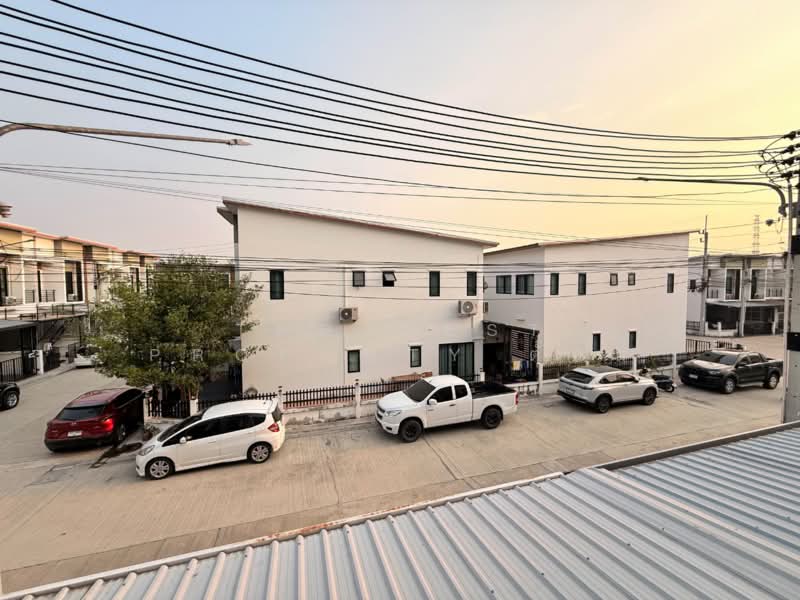 Arinsiri Country Hill, Chon Buri (Pattaya), Huai Kapi, Muang Chon Buri, Chon Buri (Pattaya), 3 Bedrooms, 100 sqm, Townhouse For Sale, by The Best Property ตั๊กกี้, 500271086 - DDproperty.com